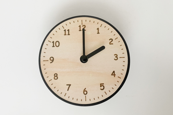 ファクタリング即日入金希望の場合の目安時間